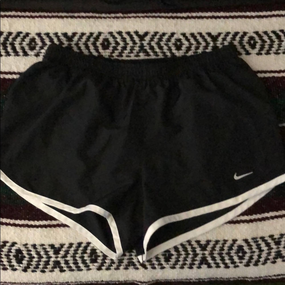 2 pairs of Nike shorts